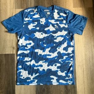Adidas Blue Camo Mesh Performance Shirt Men’s Size M Athletic Gym Training Tee